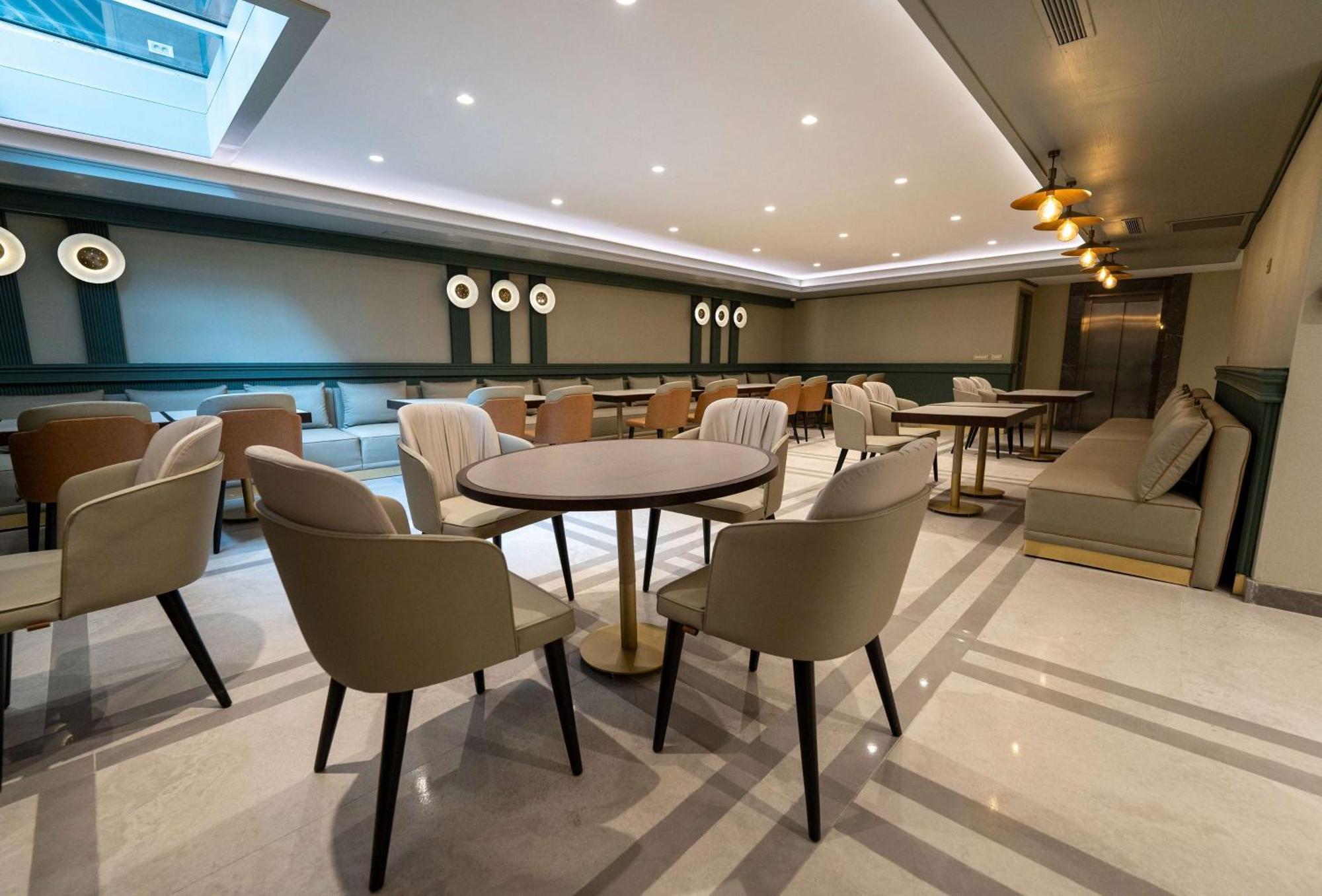 Days Inn By Wyndham Istanbul Bomonti Zewnętrze zdjęcie
