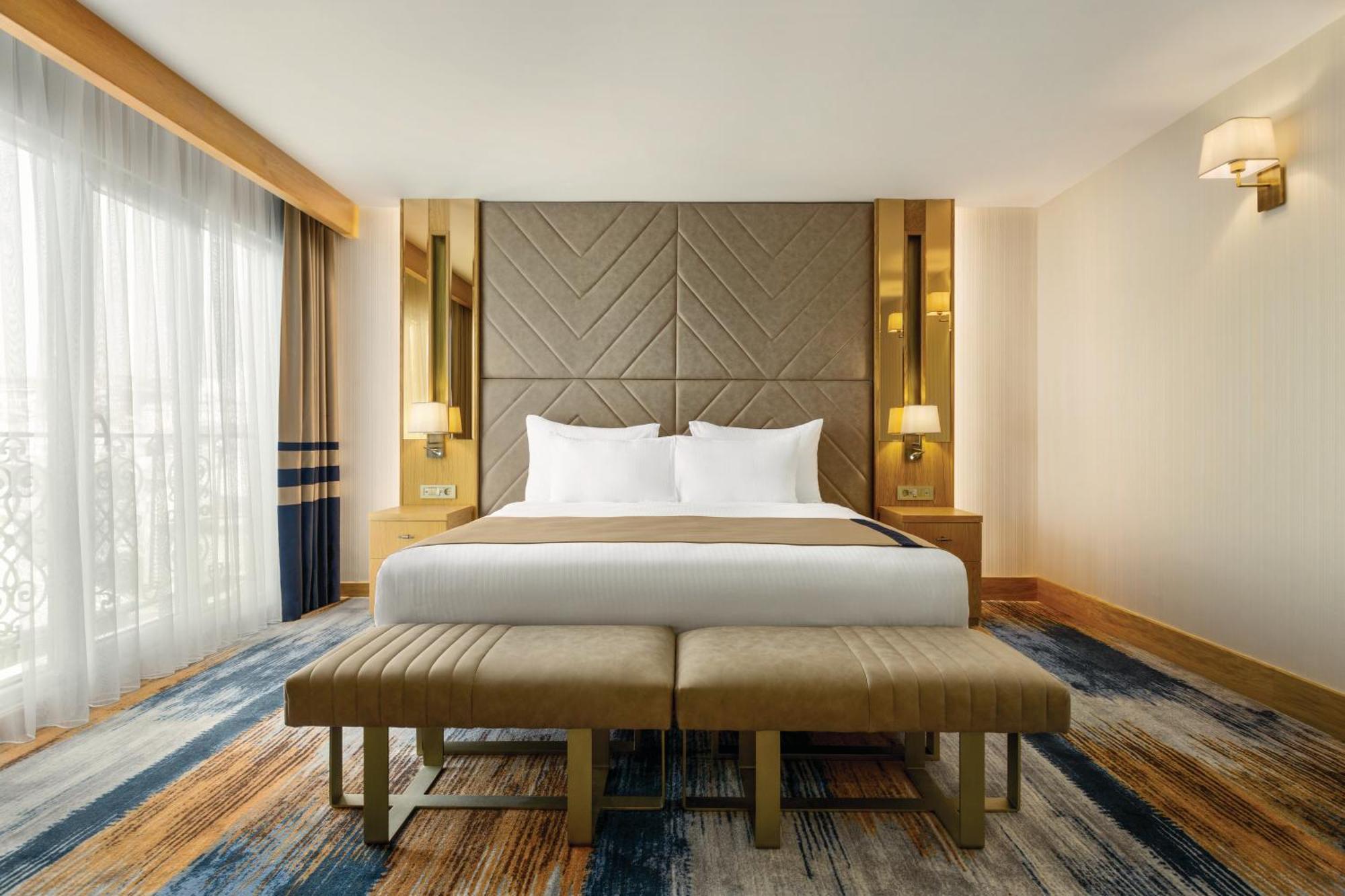 Days Inn By Wyndham Istanbul Bomonti Zewnętrze zdjęcie